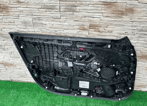 Tapicerka tapicerki boczek drzwi bmw 3 G20 G21 niebieska nitka 5