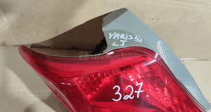 Lampa lewa tył tylna toyota yaris iii 3 2