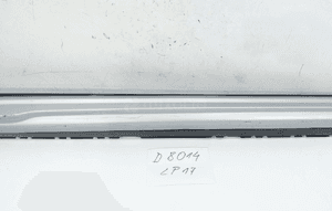 Listwa progowa prawa audi A4 B9 lift allroad 2019- 3