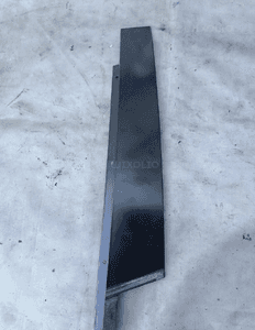Listwa drzwi osłona słupka lewa prawa Mercedes C Klasa W204 2046900187 2