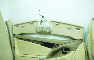 Tapicerka lewa prawa podsufitka schowek kolor beige 205A mercedes sl R230 13
