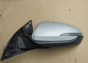 LUSTERKO LEWE ZEWNĘTRZE HYUNDAI I40 8 PIN 2