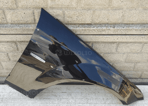 Mercedes c klasa W204 07-14 błotnik przedni prawy 1