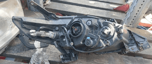 Przod przednia lampa lewa mazda 5 3
