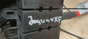 Klema plusowa moduł skrzynka Jaguar XF X250 8X2T14300AC 8X2T14300FC 12