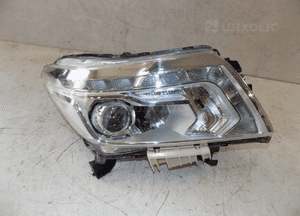 Nissan navara D23 NP300 2014- lampa prawa przód xenon led 2