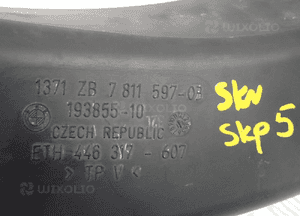 Rura kanał powietrza bmw F10 F11 2.0D 520D 7811597 4