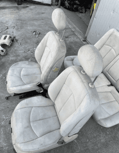 mercedes e 211 lift fotel kanapa bezowa beż fotele jasne 2