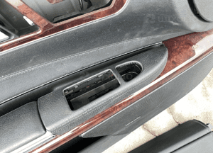 mercedes cl 216 boczek tapicerka drzwi dekor panel czarna skora Harman ambiente led 4