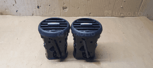 Kratka nawiewu powietrza Seat Leon II Lift 5P0819203 5P0819203A 2