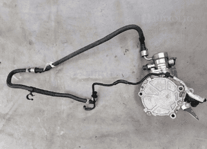 Waku vacu wakum pompa Vw Golf 8 VIII 2.0tsi 06Q145100F 2