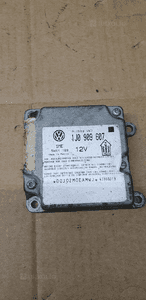 Moduł Sensor Airbag Poduszek VW Passat B5 1J0909607 2