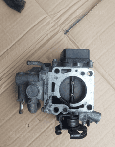 Mazda MX-5 MX-3 1.6 1.8 16V Przepustnica krokowy 3