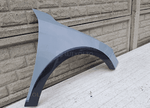 AUDI A1 CITYCARVER 82A 19-24 BŁOTNIK PRAWY PRZÓD 3