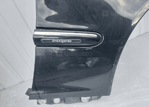 Błotnik prawy przód mercedes W203 10