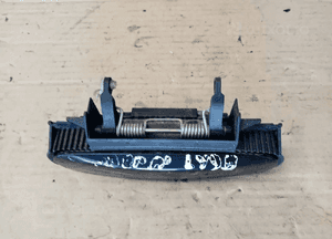 Klamka prawy przód przednia prawa Audi A3 8P LY9B 4B0839885 2