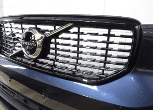 Zderzak przód  PRZEDNI VOLVO XC40 2017- 31449359 LLU 4