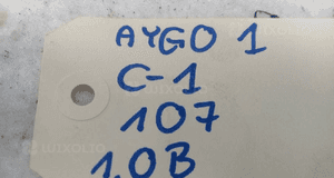 TOYOTA AYGO CITROEN C1 PEUGEOT 107 chłodnica wody z wentylatorem CZ422173 4