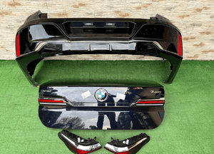 Klapa zderzak tył tylna lampy tylne bmw 7 G70 m pakiet 416 1