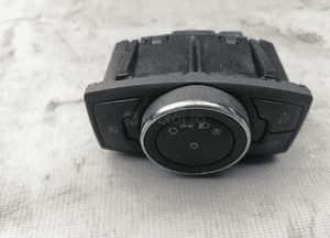 Włącznik świateł Ford Mustang DG9T-13D061-BEW 1