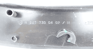 Mercedes glb X247 2019- listwa uszczelka drzwi prawy tył A2477300402 5