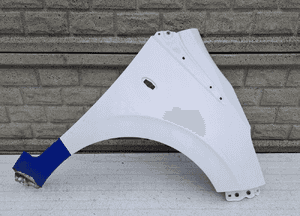 Peugeot 108 2014-2021 błotnik prawy przedni 1