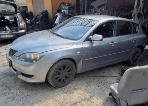 Mazda 3 BK 03-09 1.6 Citd Łapa silnika mocowanie 7