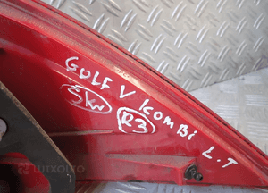 Lampa lewy tył vw golf v kombi 3