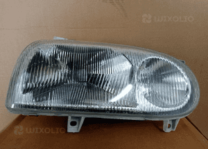 Lampa prawy przód przednia prawa VW Golf III 3 5880962 2
