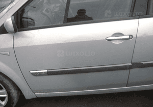 Renault Scenic II 2 drzwi przod przednie prawe NV632 5
