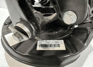 BMW 4 F32 F33 Zwrotnica piasta tył Lewy - 16232 4