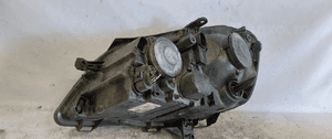 Przod przednia lampa prawa volkswagen polo 9N3 3