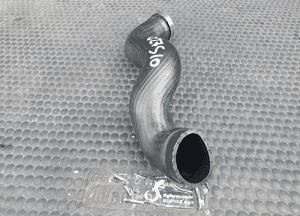 Przewod 8D0145828L Turbiny Intercooler Rura Krociec Waz 1.9 TDI AVB 101KM Audi A4 B6 B5 VW Passat B5 4