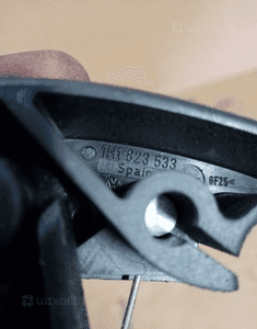 Linka dźwignia rączka otwierania maski Audi VW Skoda Seat 1H1823533 2