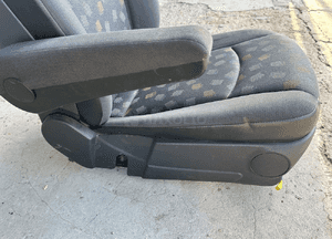 Mercedes 639 vito viano fotel przedni lewy prawy  podłokietnik zagłówek komfort 7