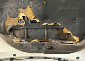 BMW 5 F10 / F11 Maska / Pokrywa silnika - 14174 4