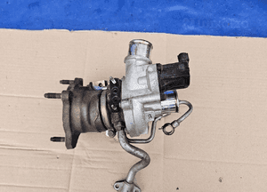 toyota c-hr corolla auris turbosprężarka 1.2 17201-47011 VB40 2