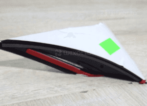 Skoda Superb III kombi trójkąt spoiler klapy lewy 3V9827931C D 3