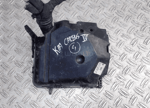 SKRZYNKA BEZPIECZNIKÓW KIA CARENS IV 91280-A4320 RADOM 1