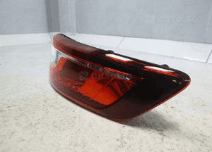 Renault megane 4 iv lampa prawy tył prawa tylna 4
