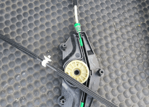 Podnosnik 8K0837461 8K0837462 Szyby Przod Przedni Lewy Prawy Mechanizm Podnoszenia Linki AUDI A4 B8 15