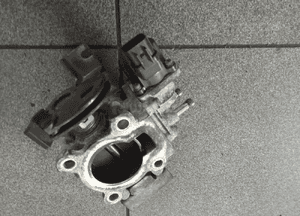 przepustnica suzuki 1.5 16v 2