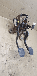 Pedał sprzęgła hamulca Renault Espace IV 8200139603 2