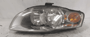 Przod przednia lampa lewa audi A4 B7 1