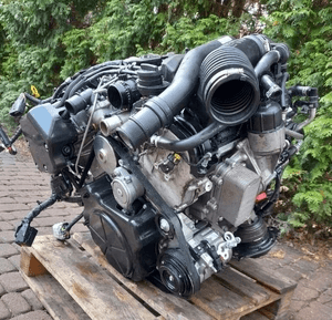 Jeep grand cherokee 3,0 VM44 exf silnik kompletny 3