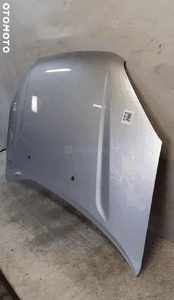 Maska przednia toyota RAV4 00-05r. kod kolor 1F7 srebrny 2
