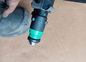Listwa wtryskowa wtryski Renault Megane II 7700112777 5