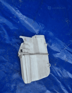 Toyota AVENSIS VERSO 01-06 2.0 vvt-i rezonator 3