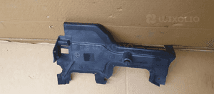 Kierownica powietrza lewy przód przednia lewa BMW M5 G30 F90 8070329 2