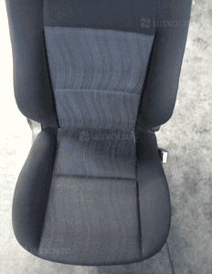 Peugeot 207 fotel przód przedni  lewy 5D SW 7